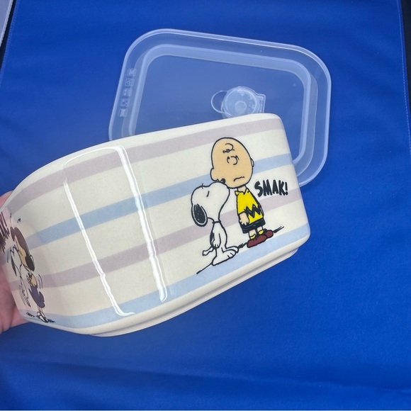 Peanuts Snoopy Lucy Smack Chow Time Stoneware Lunchbox Storage Container - Picture 4 of 7